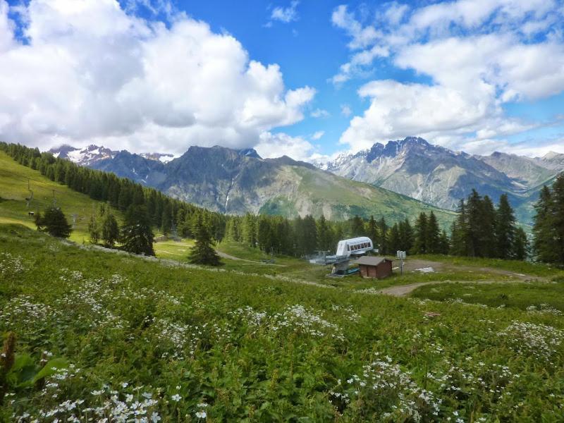 Skis Aux Pieds Station 1600 Sun Vallee 布伊·圣文森特 外观 照片