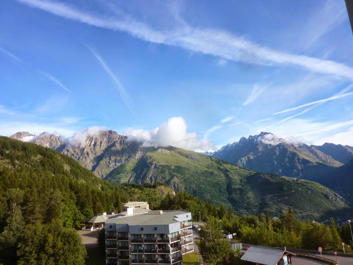 Skis Aux Pieds Station 1600 Sun Vallee 布伊·圣文森特 外观 照片